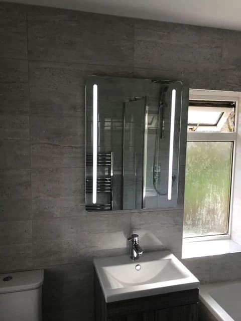 Honed Travertine Master Suite
